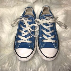 Converse - Girls Size 11.5
